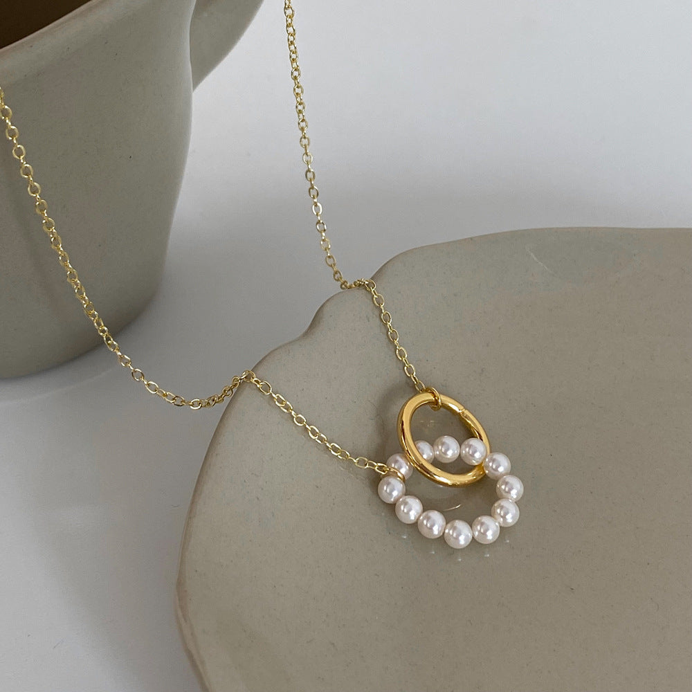 Aurum Pearl Circle Pendant Necklace